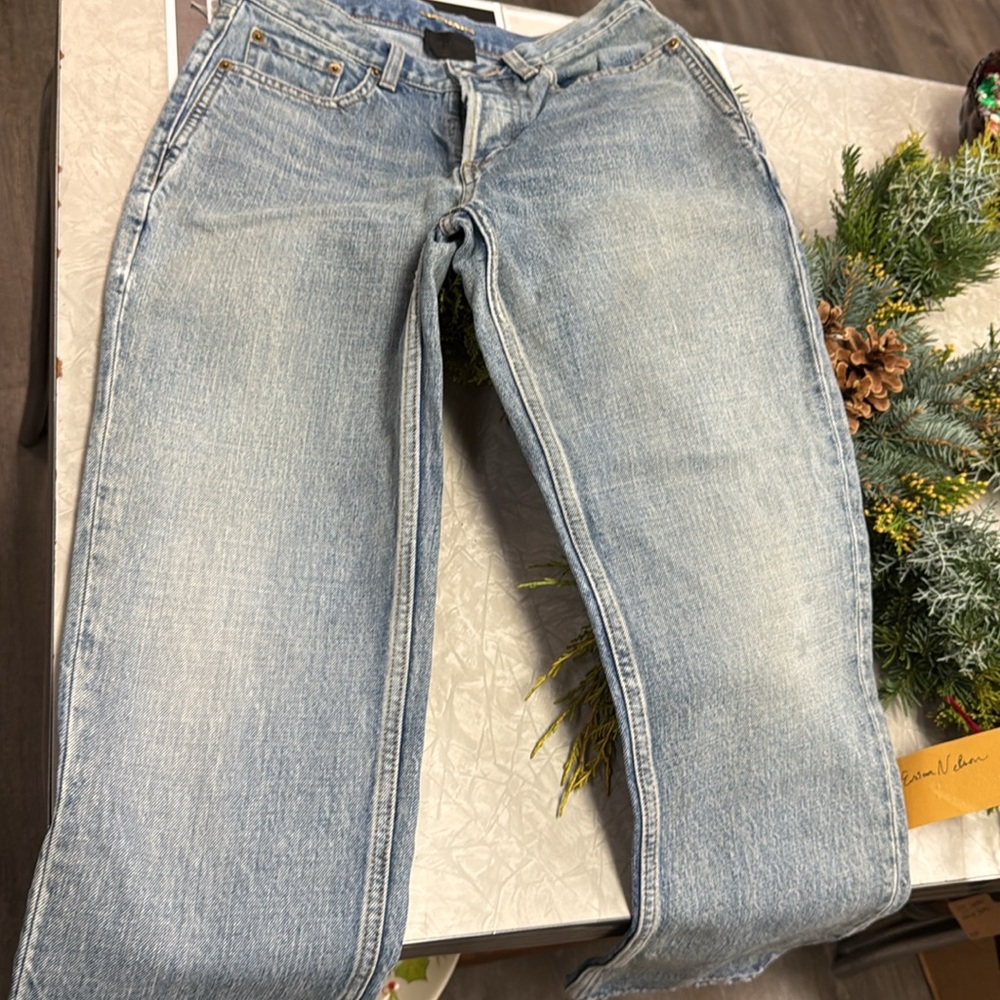YSL washed Jean
Used
Very nice - Picture 9 of 9